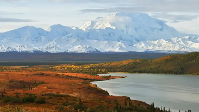 <b>Hiking and Trekking in Alaska</b>